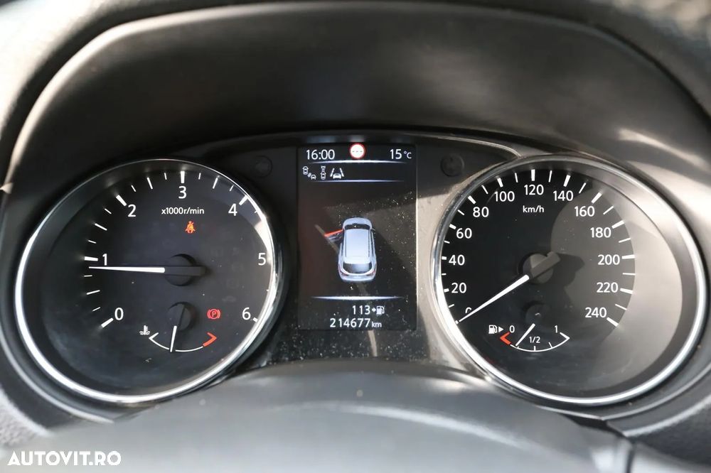 Nissan Qashqai 1.6 DCI Start/Stop 4X4-i Tekna - 30