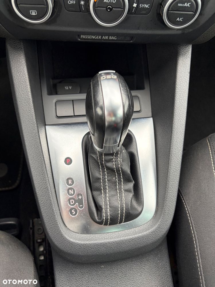 Volkswagen Jetta 1.4 TSI DSG Match - 24