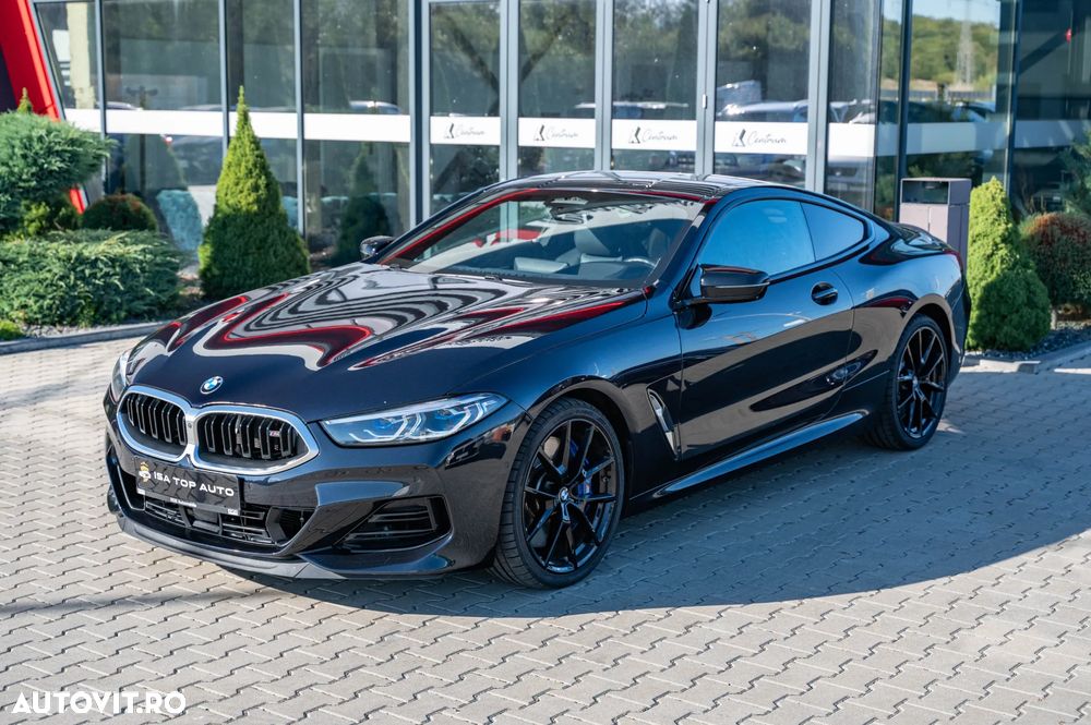 BMW M8 M850i xDrive - 35