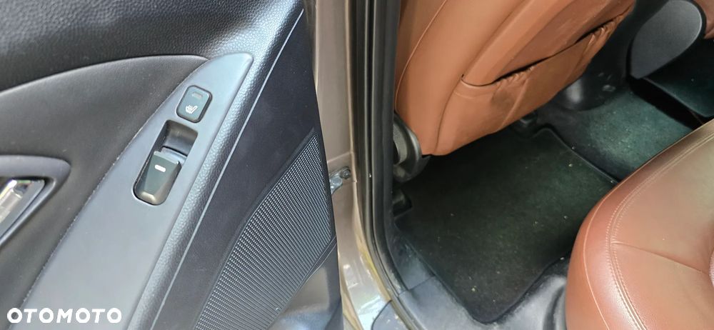 Hyundai ix35 2.0 CRDi Premium - 13