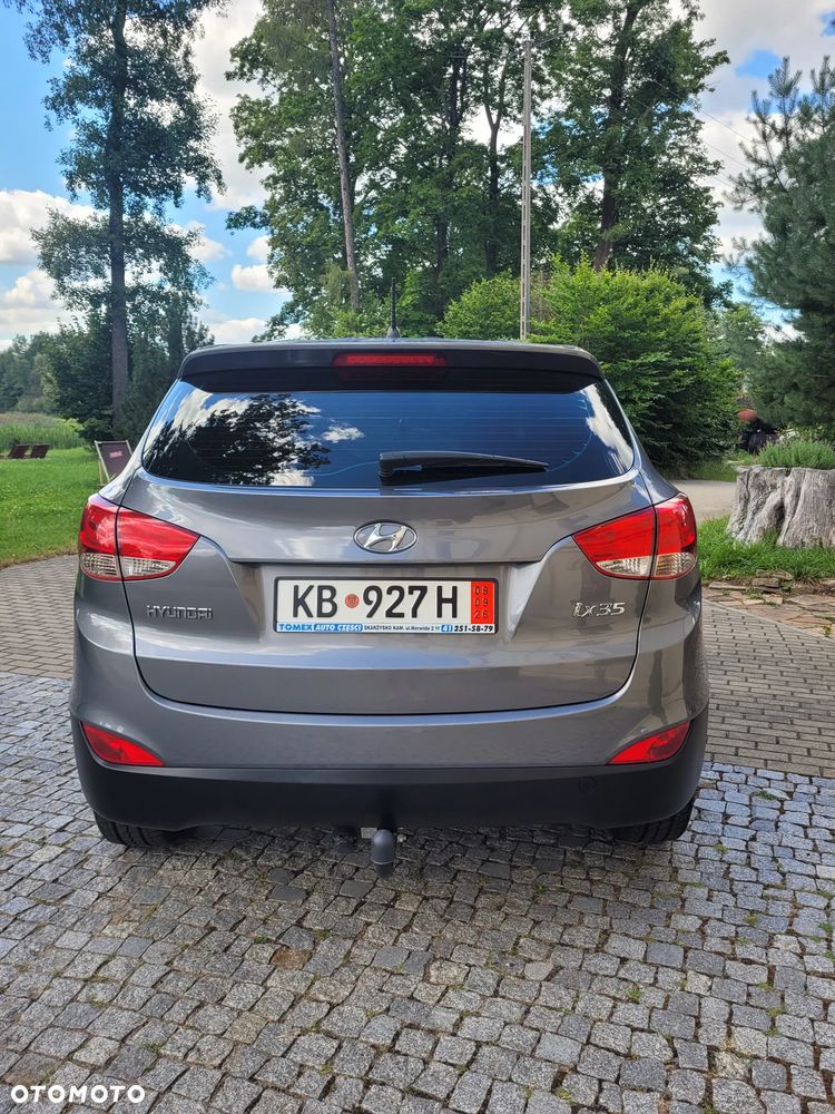 Hyundai ix35 1.6 2WD Fifa World Cup Edition - 5