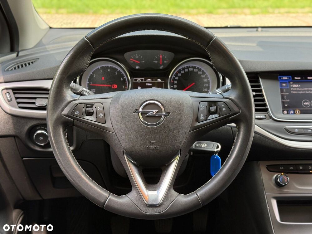 Opel Astra 1.2 T Edition S&S - 23