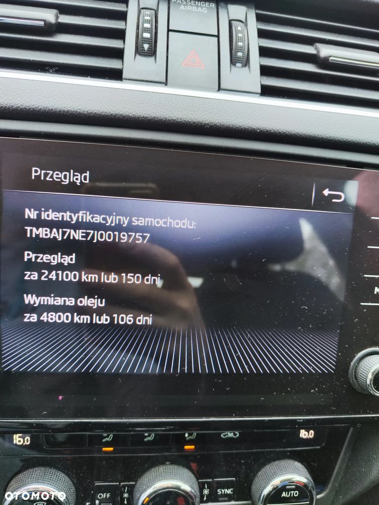 Skoda Octavia 2.0 TDI Style - 6