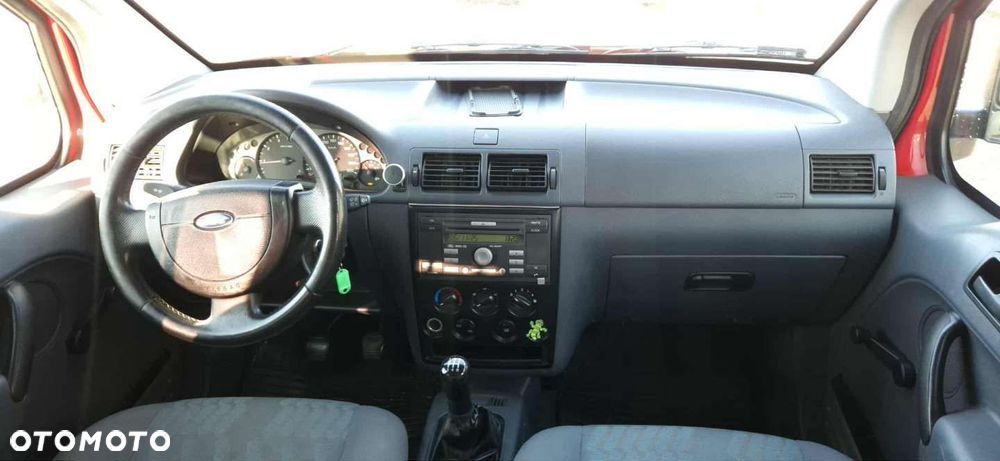 Ford Tourneo Connect - 7