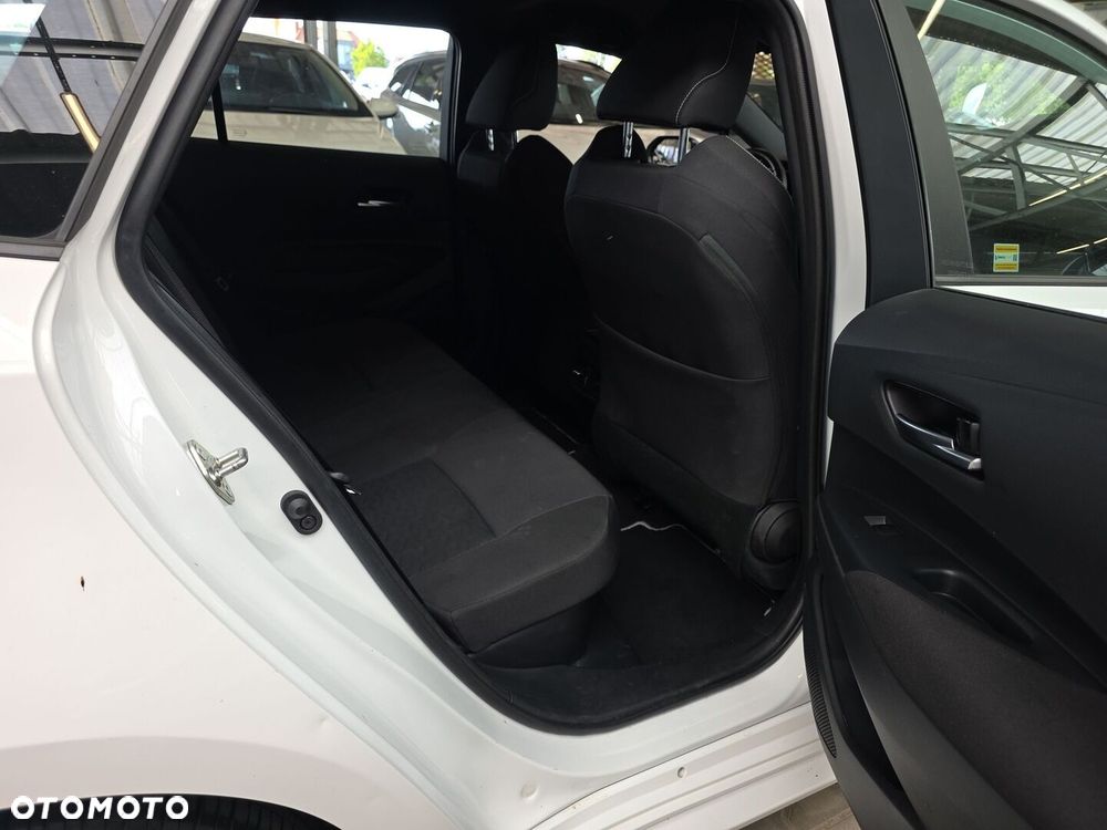 Toyota Corolla 1.8 Hybrid Comfort - 27
