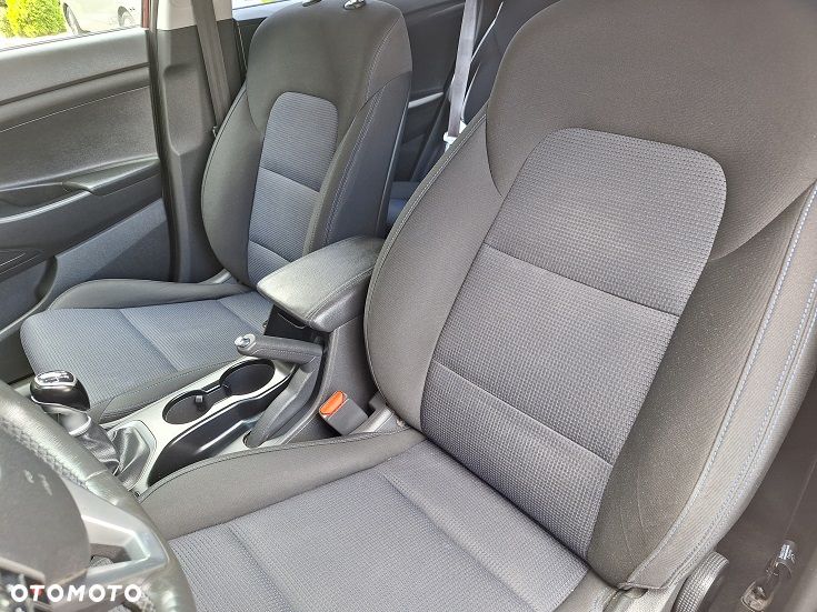Hyundai Tucson blue 1.6 GDi 2WD Navi - 16
