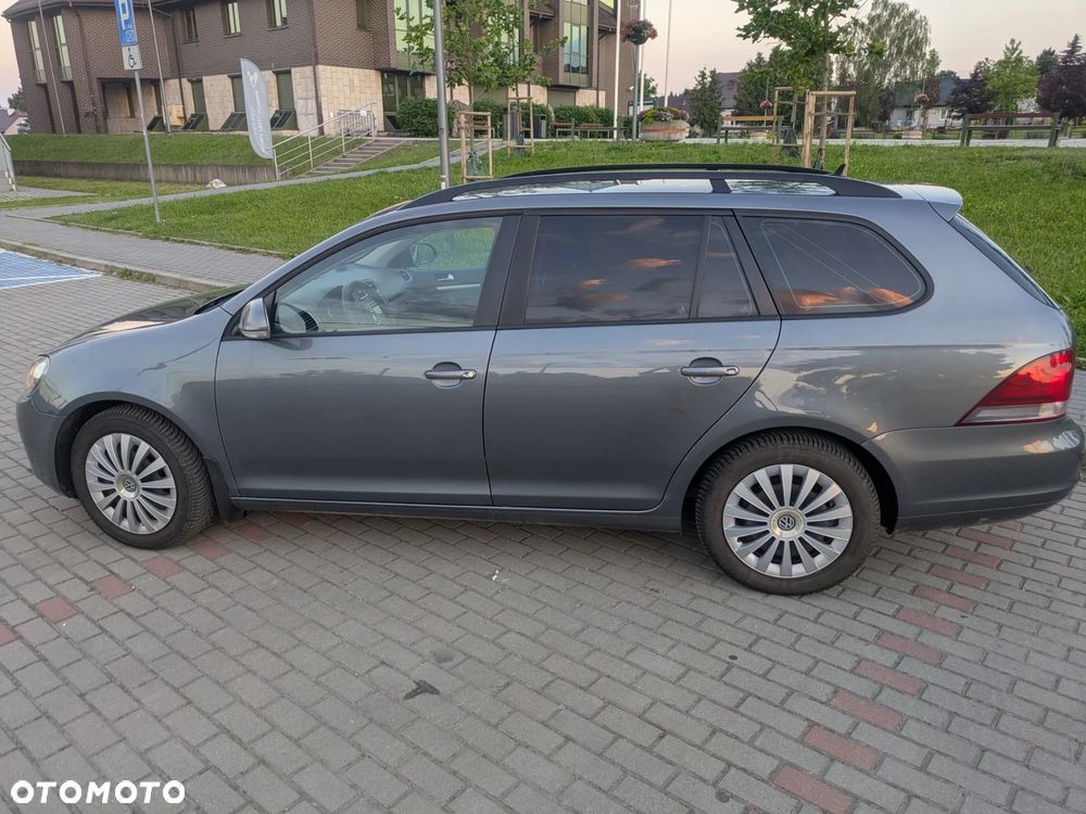Volkswagen Golf 1.6 TDI Trendline - 5