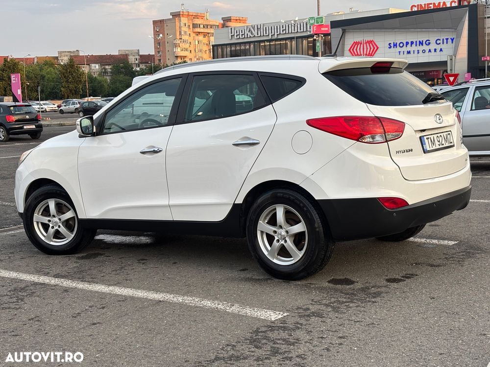 Hyundai ix35 2.0 CRDI 4WD Premium - 5