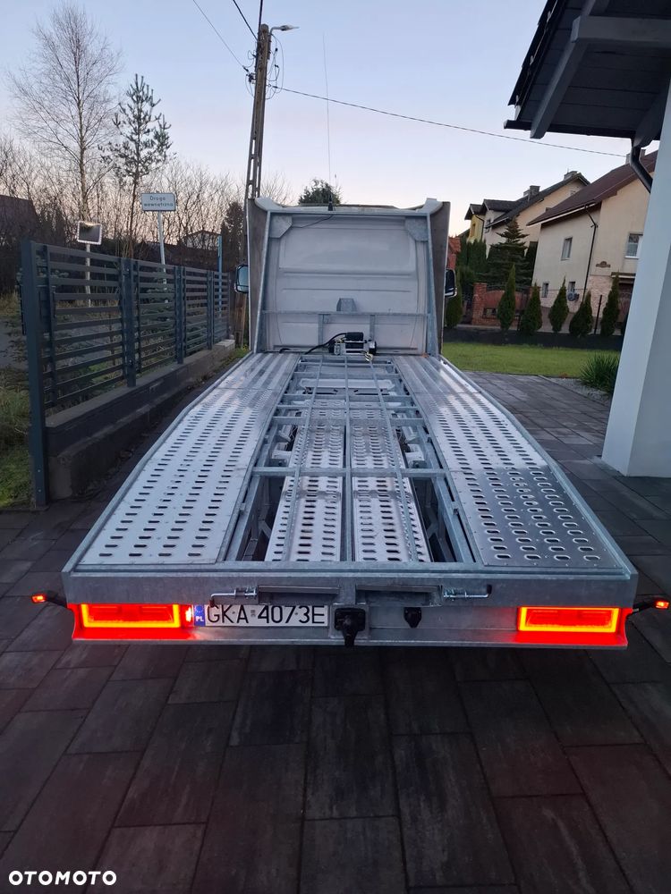 Volkswagen CRAFTER - 2