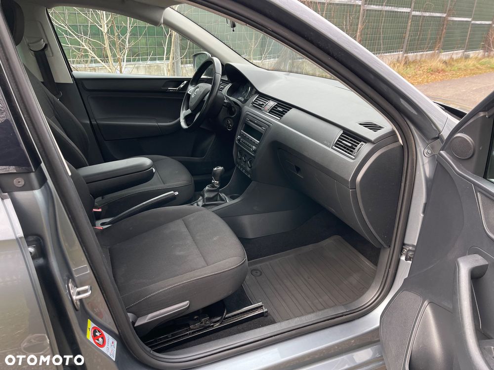 Skoda RAPID 1.2 TSI Ambition Green tec - 12