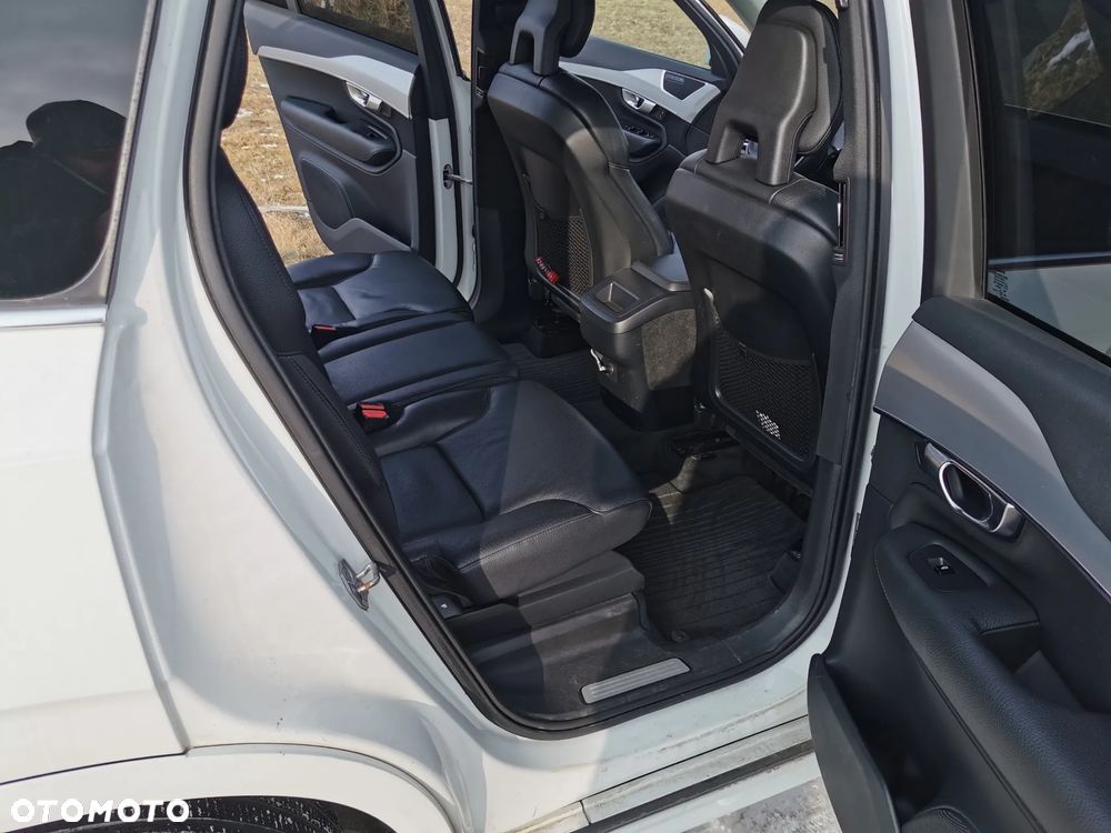 Volvo XC 90 D5 AWD Momentum - 15