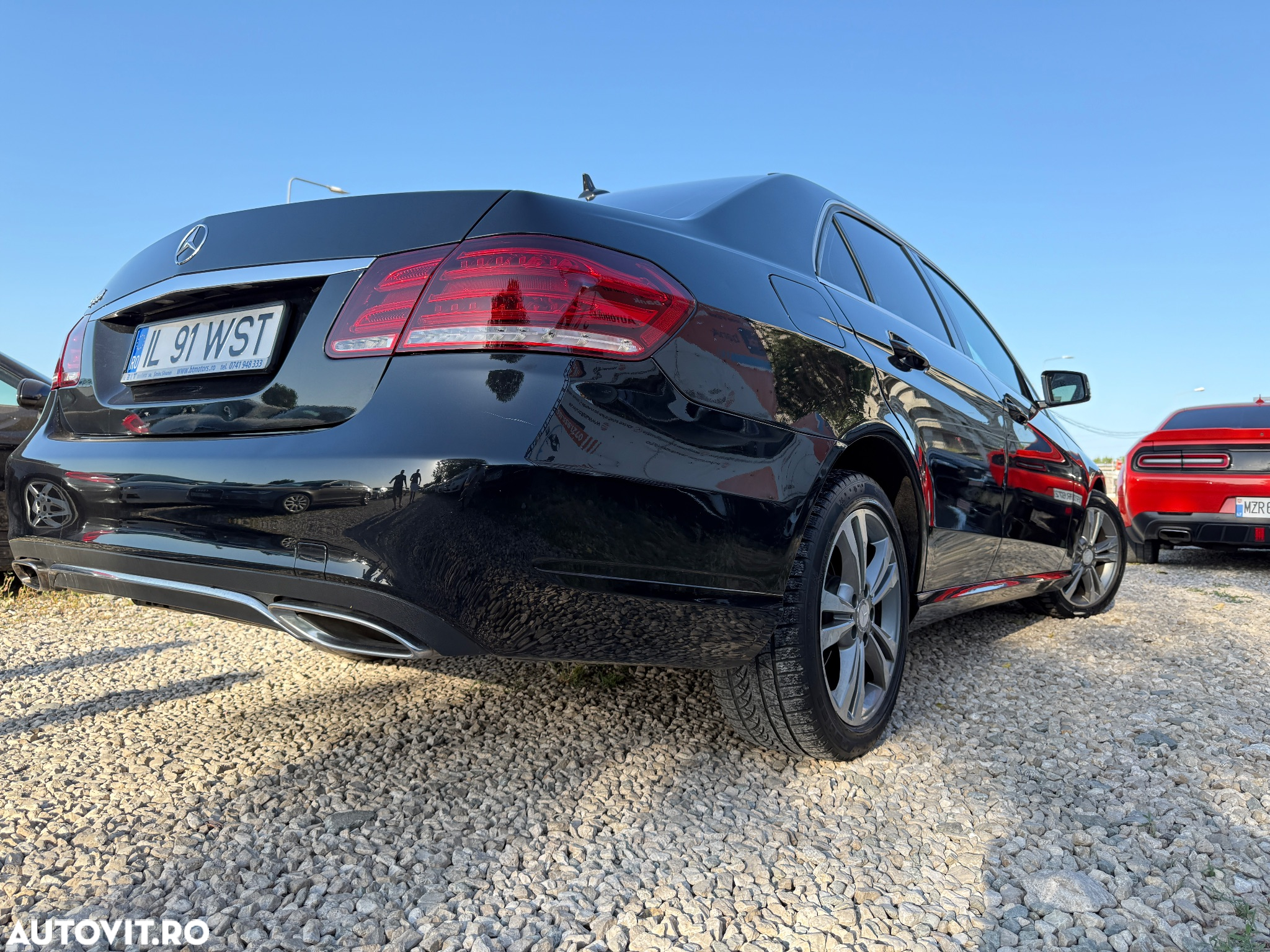 Mercedes-Benz E 200 CDI DPF BlueEFFICIENCY 7G-TRONIC - 17