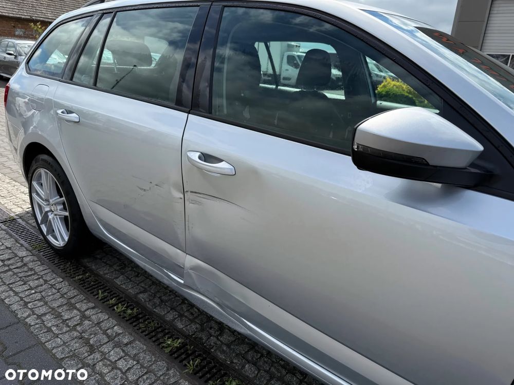 Skoda Octavia 2.0 TDI Ambition DSG - 5