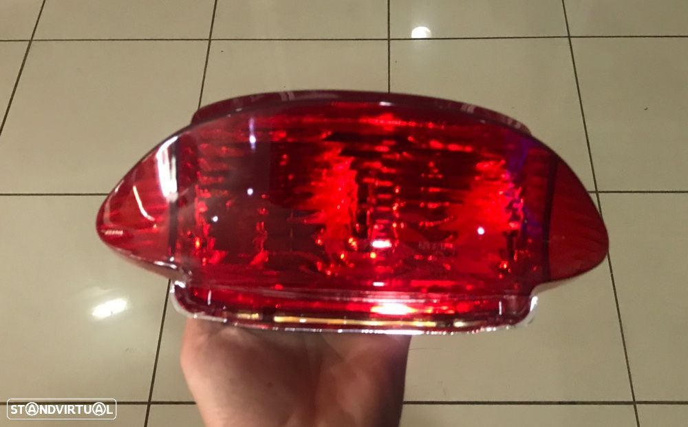 farolim traseiro honda cbr 600 1998 até 2000 luz farol trás  600f F3 F4 - 1