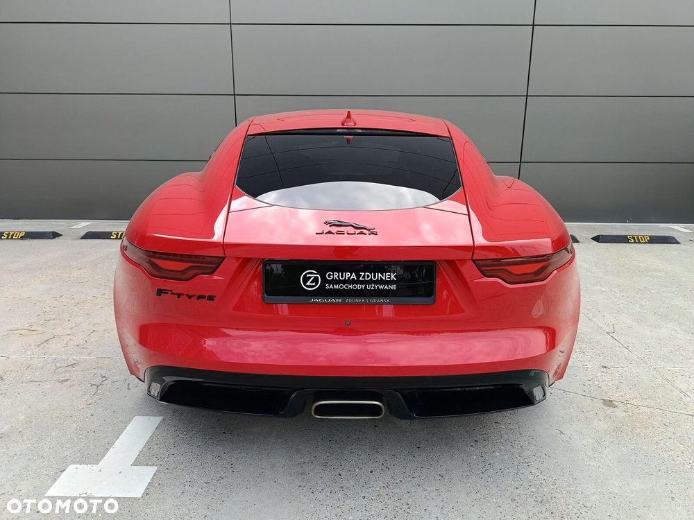Jaguar F-Type - 6