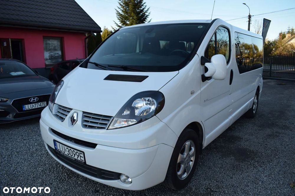 Renault Trafic 2.0 dCi 115 FAP Grand Passenger Black Edition - 7