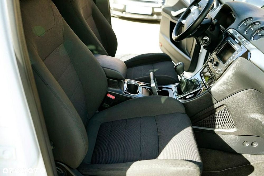 Ford S-Max 2012