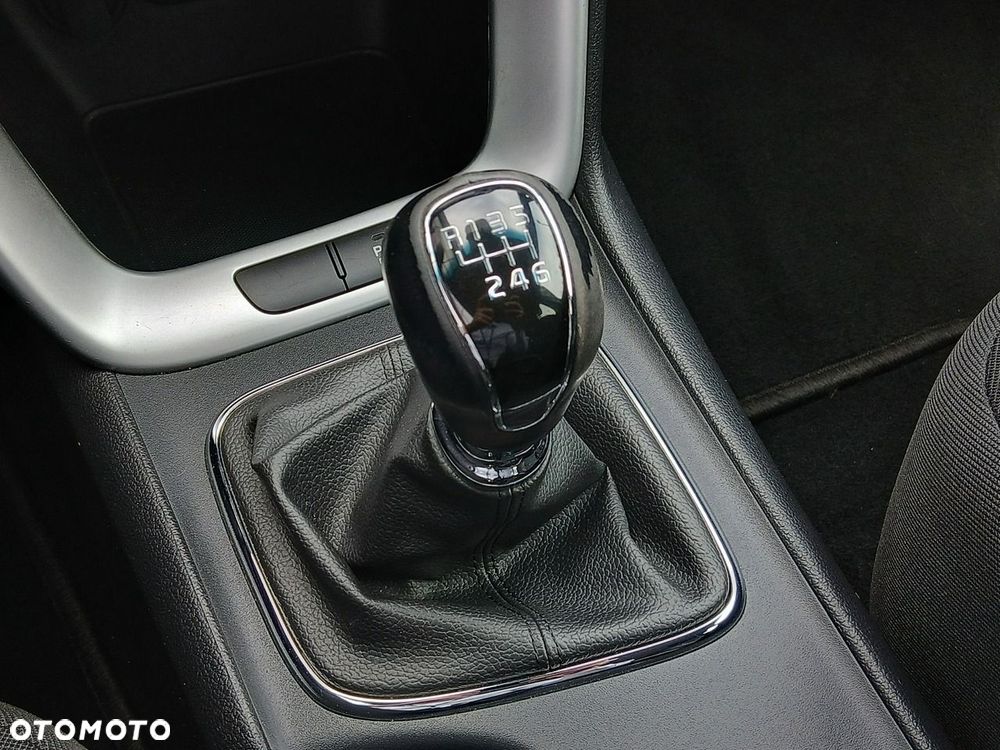 Kia Ceed 1.6 GDI Smart Plus - 28