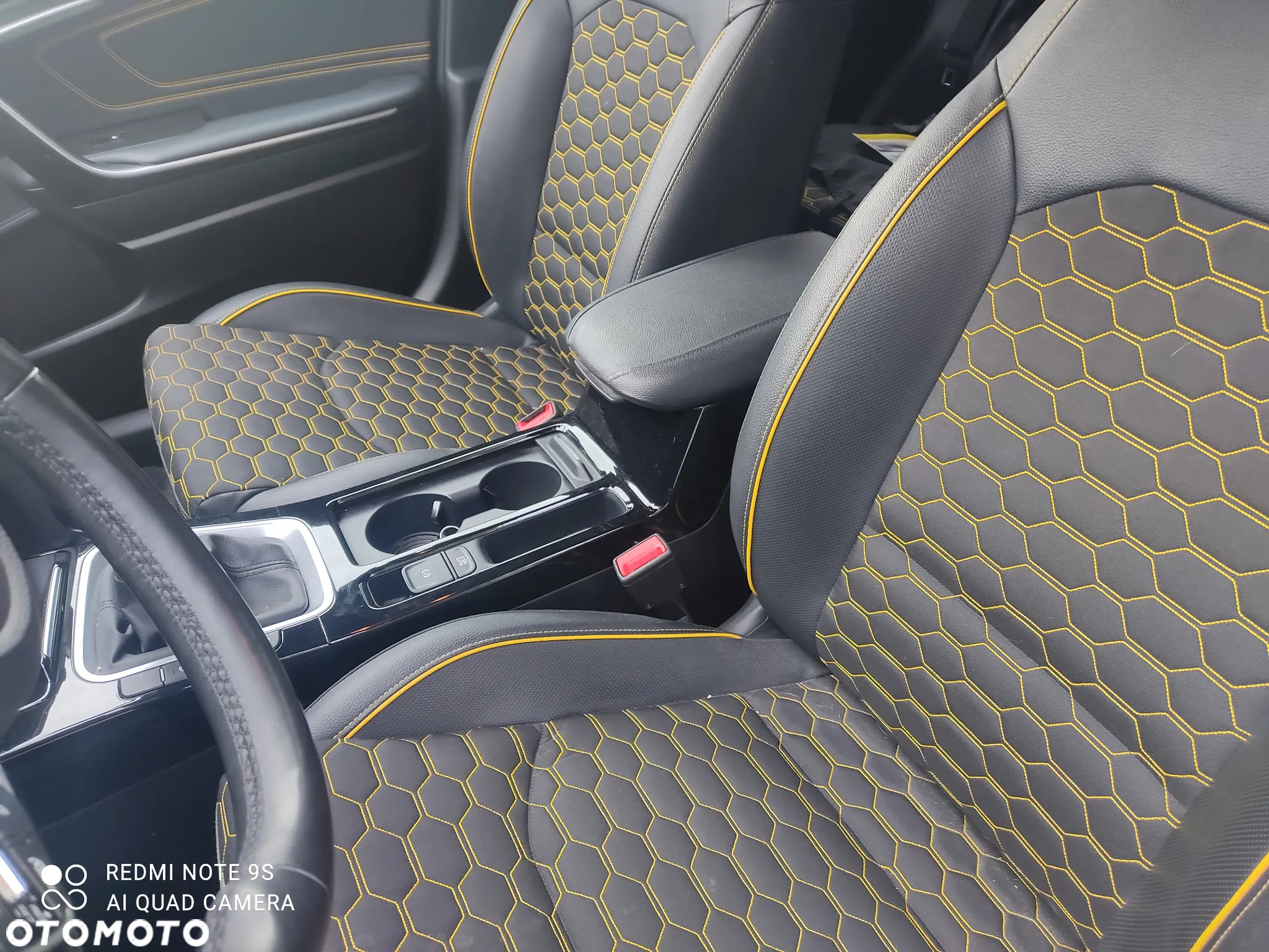Kia XCeed 1.5 T-GDI Business Line - 17