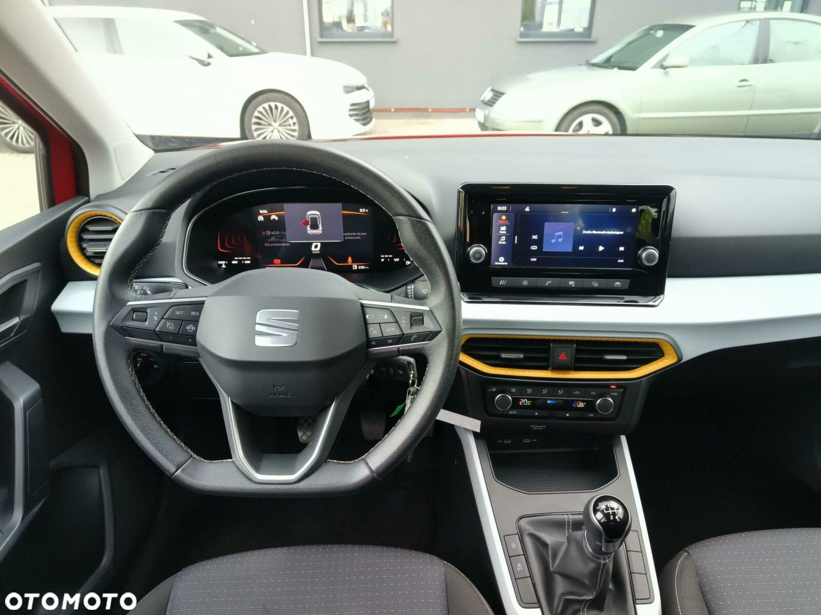 Seat Arona - 12