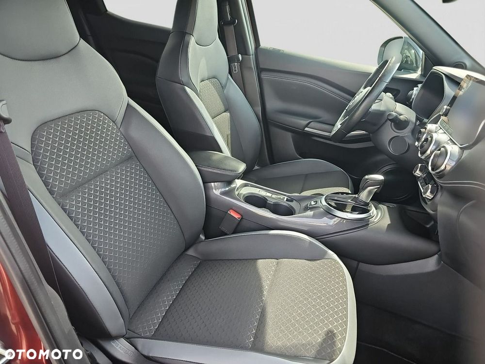 Nissan Juke 1.6 Hybrid N-Connecta AMT - 19