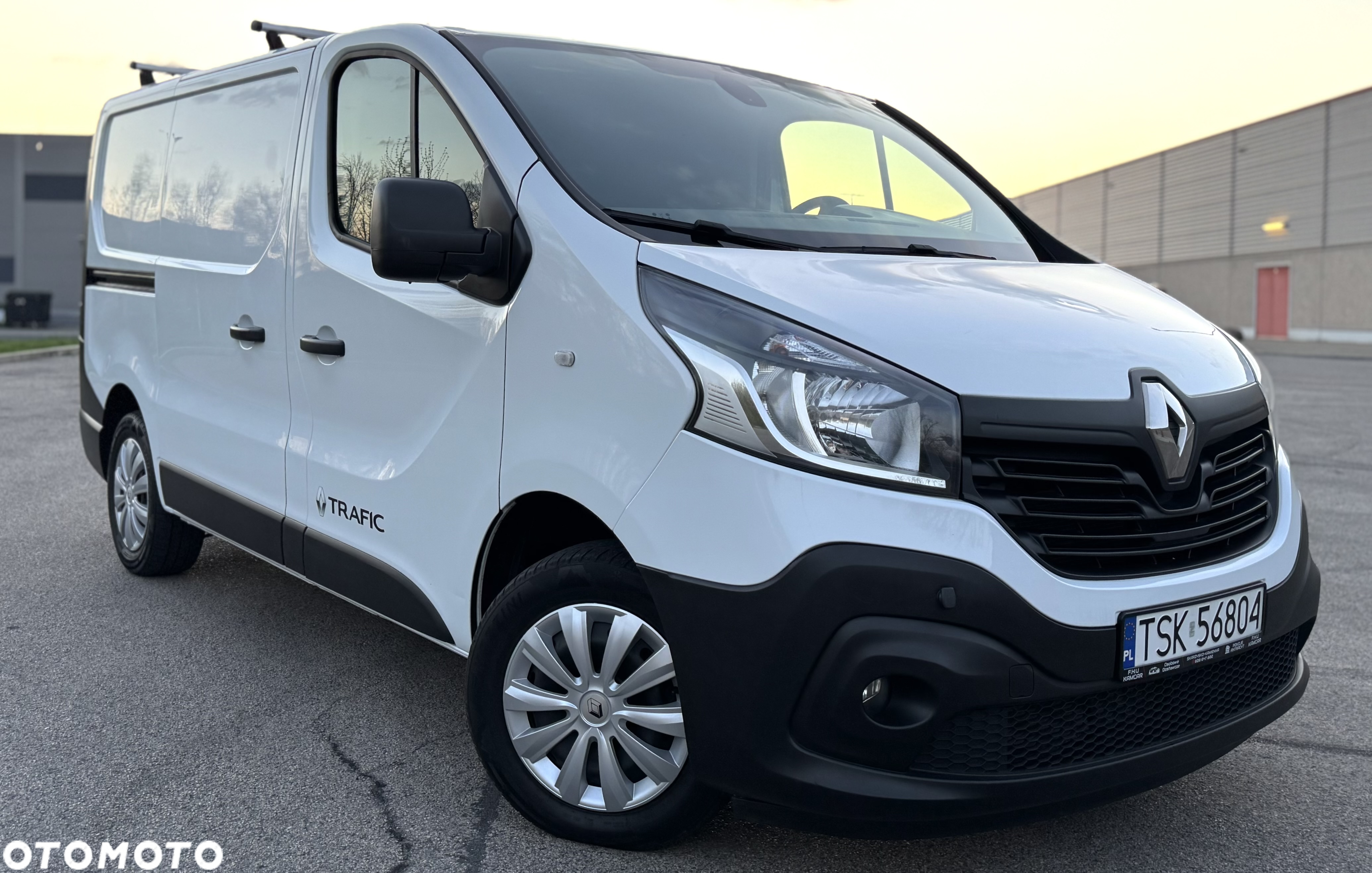 Renault TRAFIC III - 9