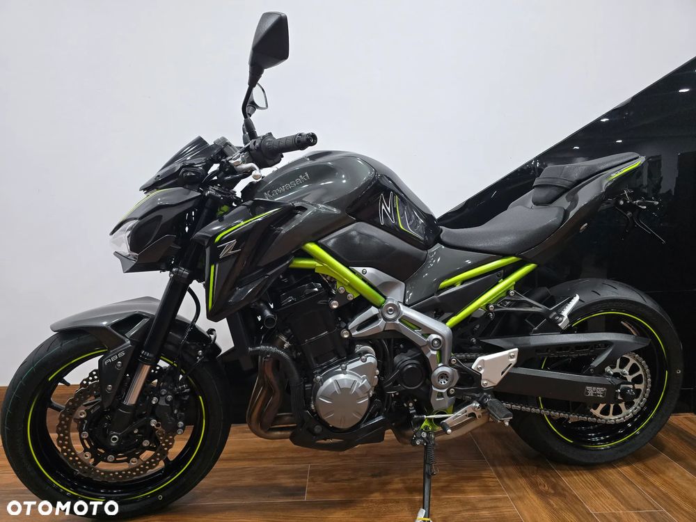 Kawasaki Z - 7