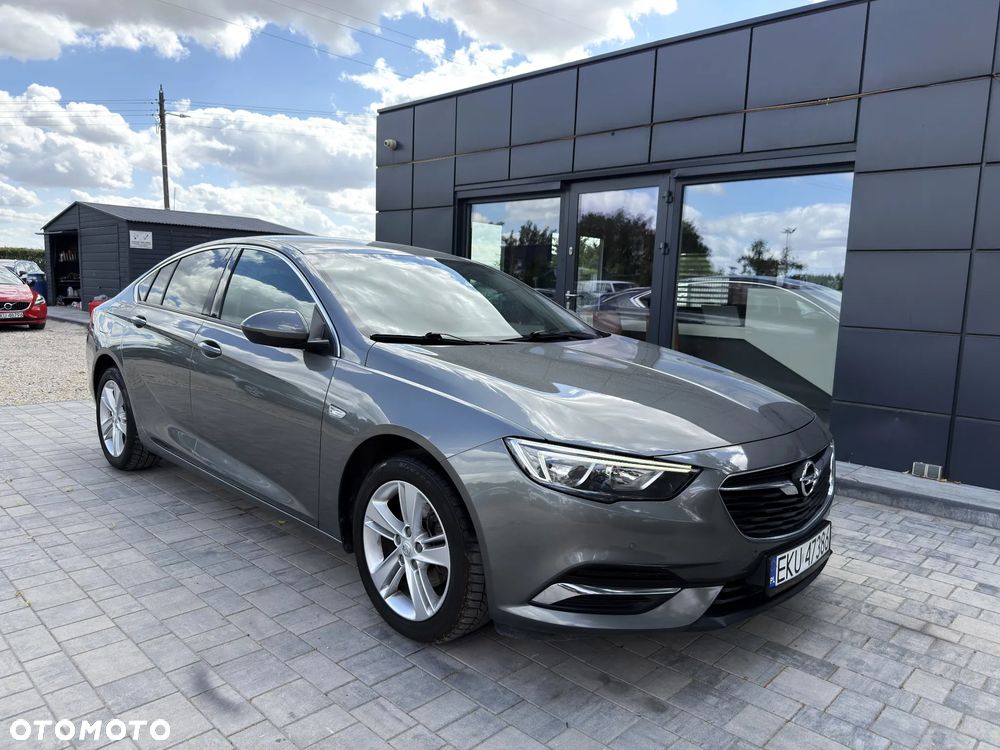 Opel Insignia 1.5 T Exclusive S&S - 15