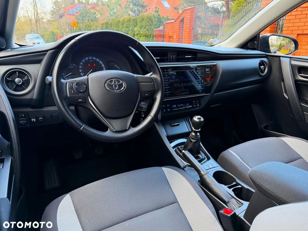 Toyota Auris 1.33 VVT-i Comfort - 8