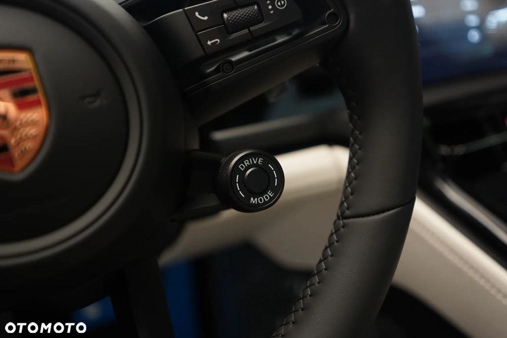 Porsche Panamera - 17