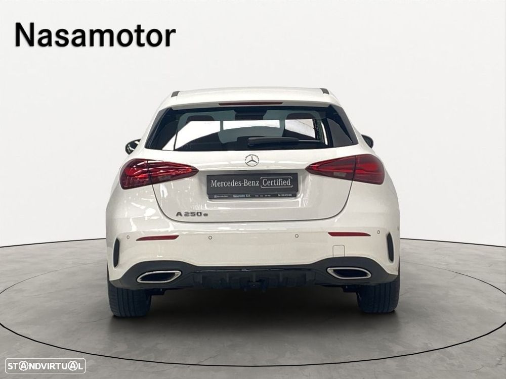 Mercedes-Benz A 250 e - 3
