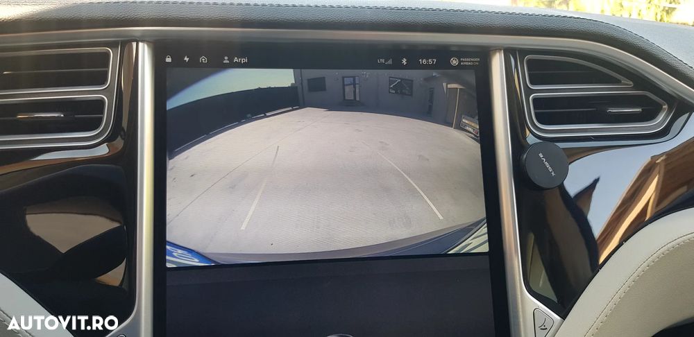 Tesla Model S Performance - 4