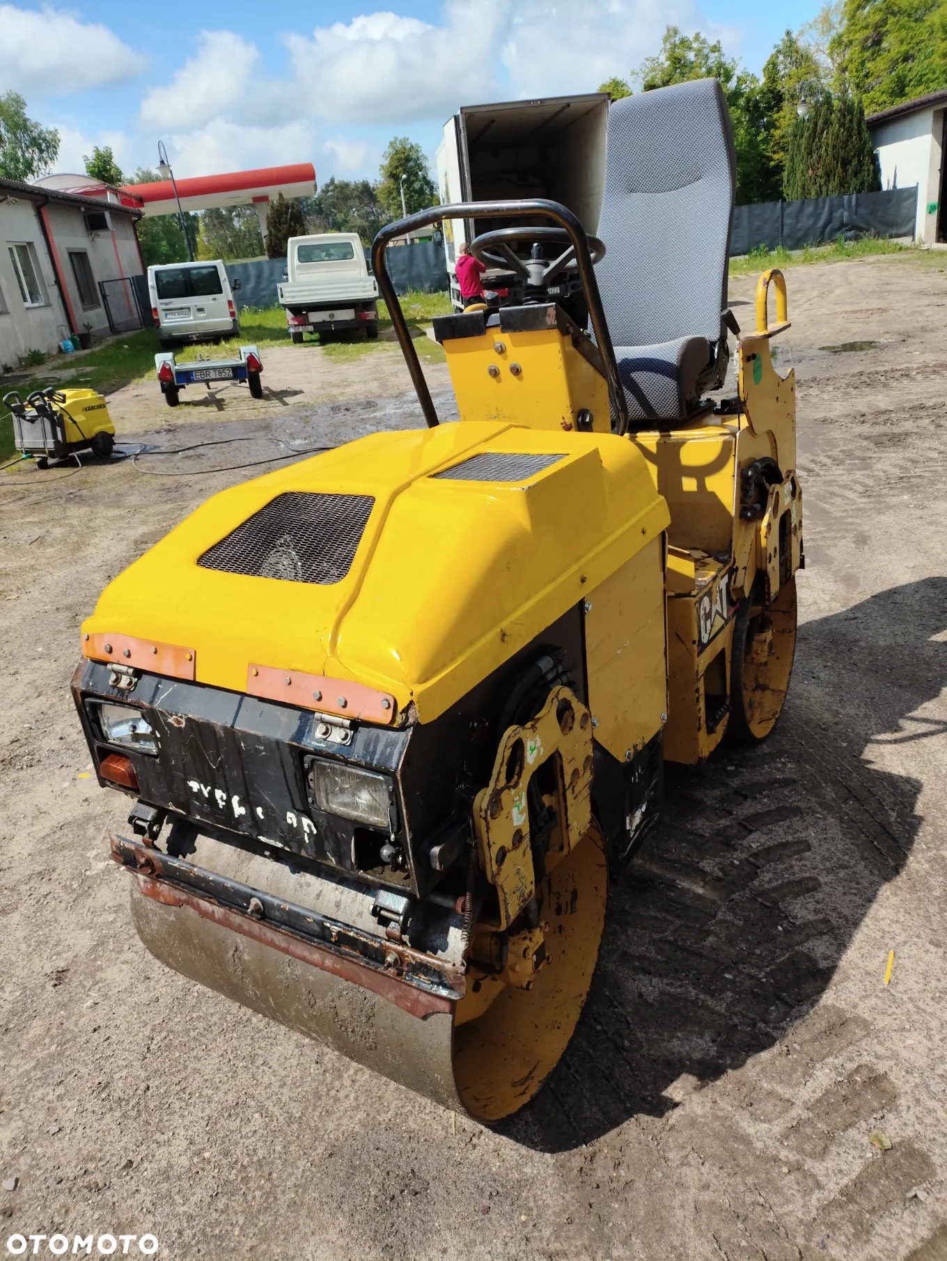 Caterpillar CB-114 - 3