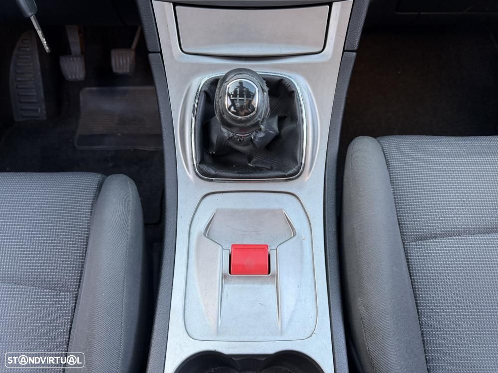 Ford S-Max 1.8 TDCi Titanium 7L - 21