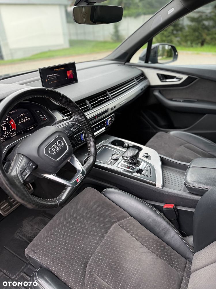 Audi Q7 - 18