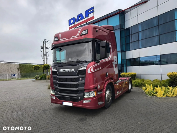 Scania R530 / STANDARD / V8