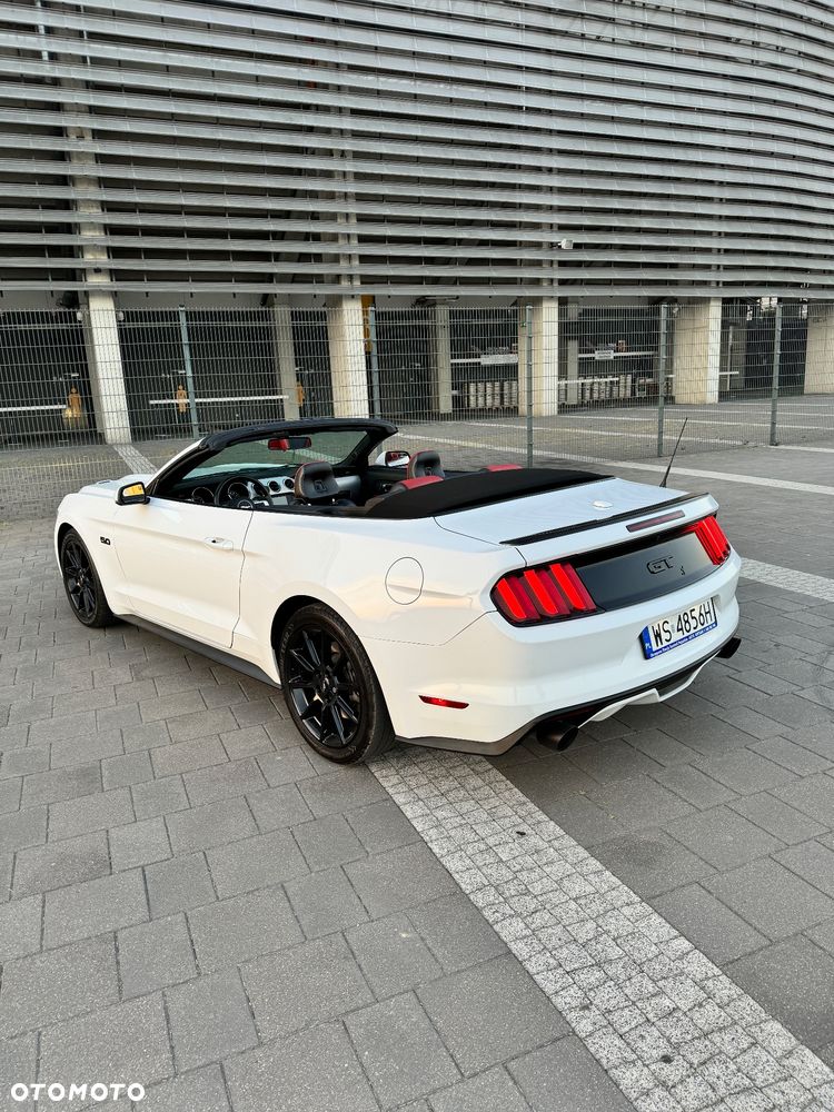 Ford Mustang 5.0 V8 GT - 8
