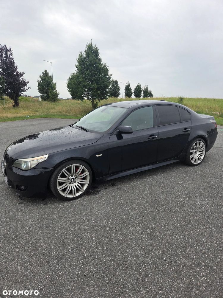 BMW 5 Series 2005 photo 4