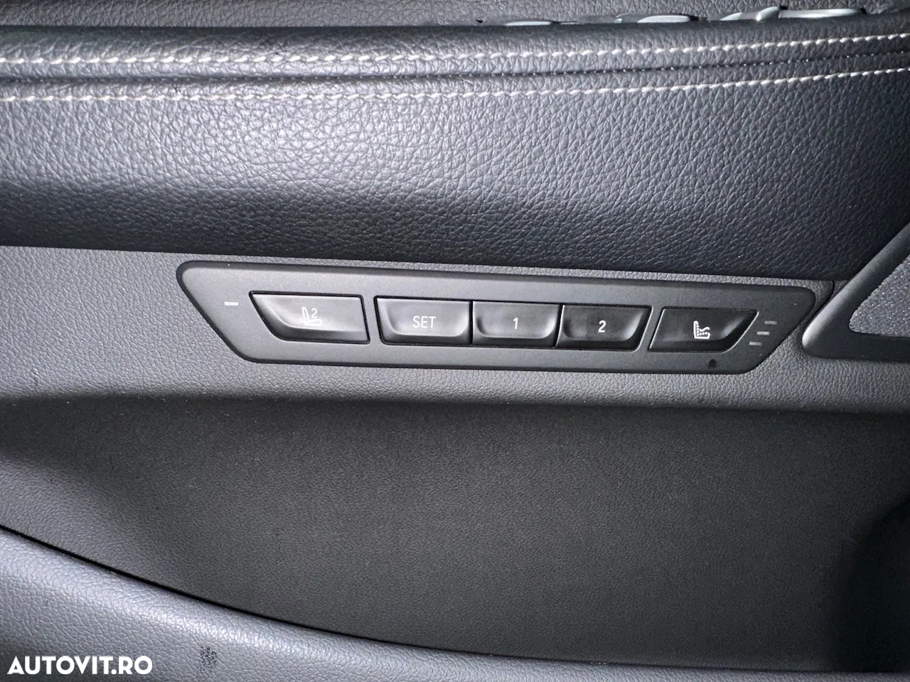 BMW Seria 7 740Li xDrive - 12