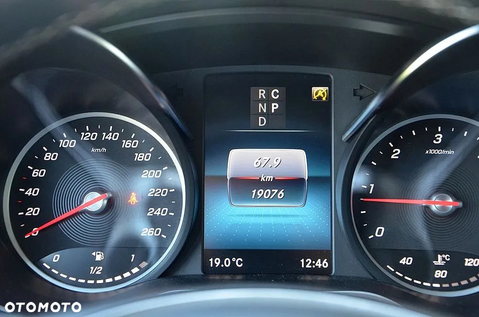 Mercedes-Benz Klasa V 300 d 9G-Tronic (d³ugi) - 16