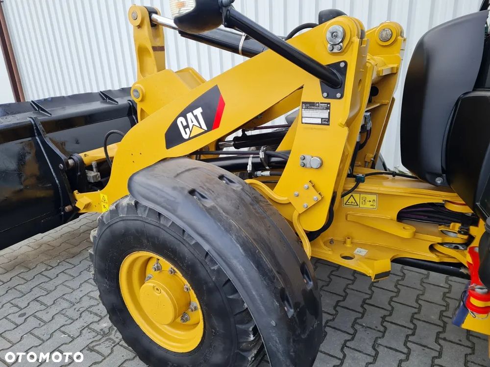 Caterpillar 906M STAN IDEALNY 2016ROK - 17