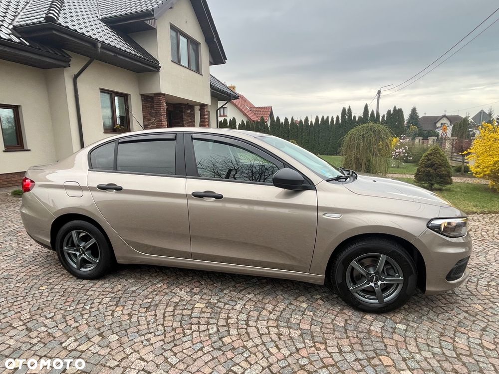 Fiat Tipo 1.4 16V Easy EU6d - 10