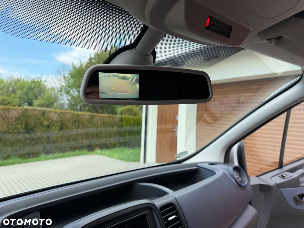 Opel VIVARO B - 24