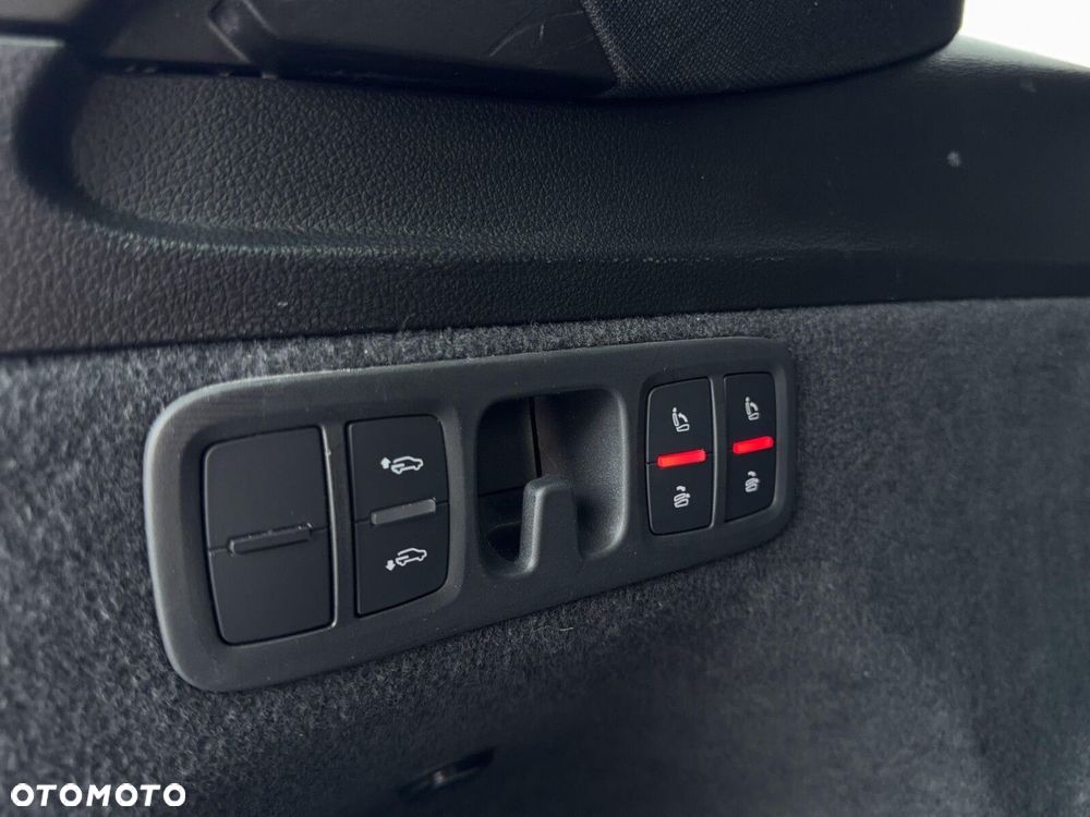 Audi Q7 55 TFSI mHEV Quattro S Line Tiptr - 36