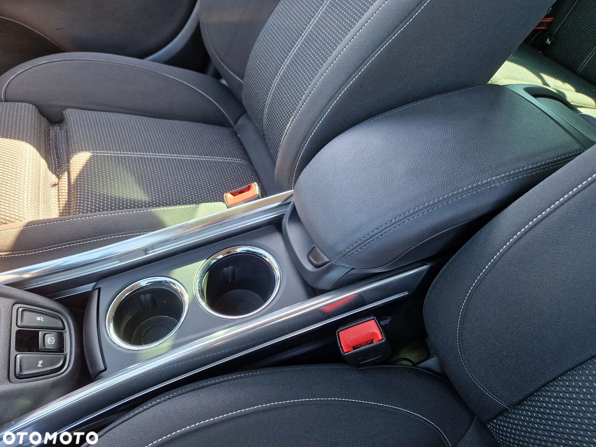 Opel Zafira Tourer 2.0 CDTI Automatik Edition - 33