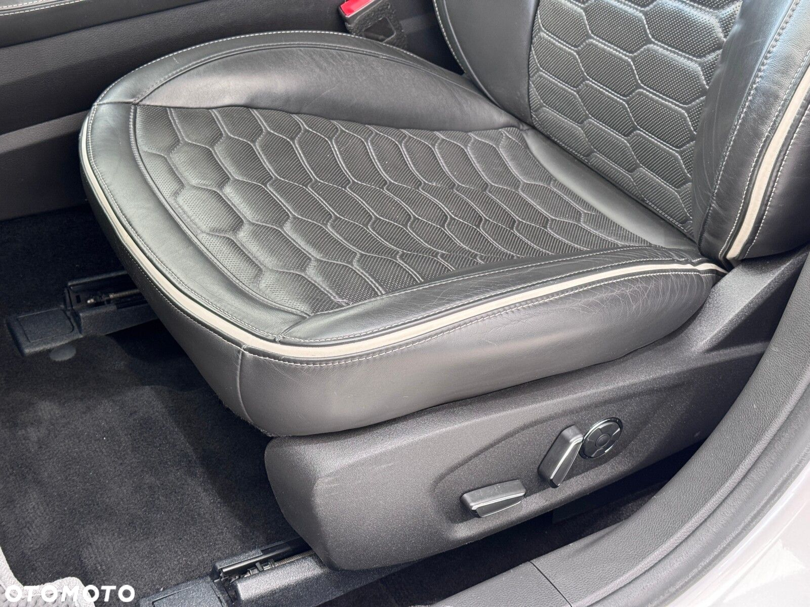 Ford Mondeo - 11
