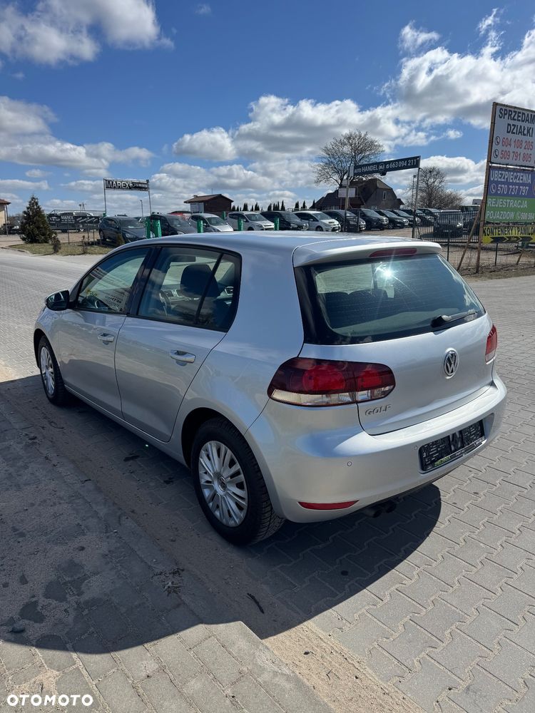 Volkswagen Golf - 4