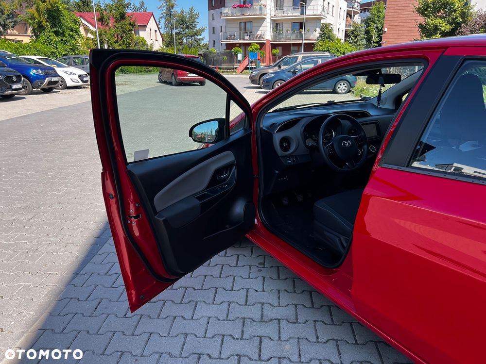 Toyota Yaris 1.5 Premium - 18