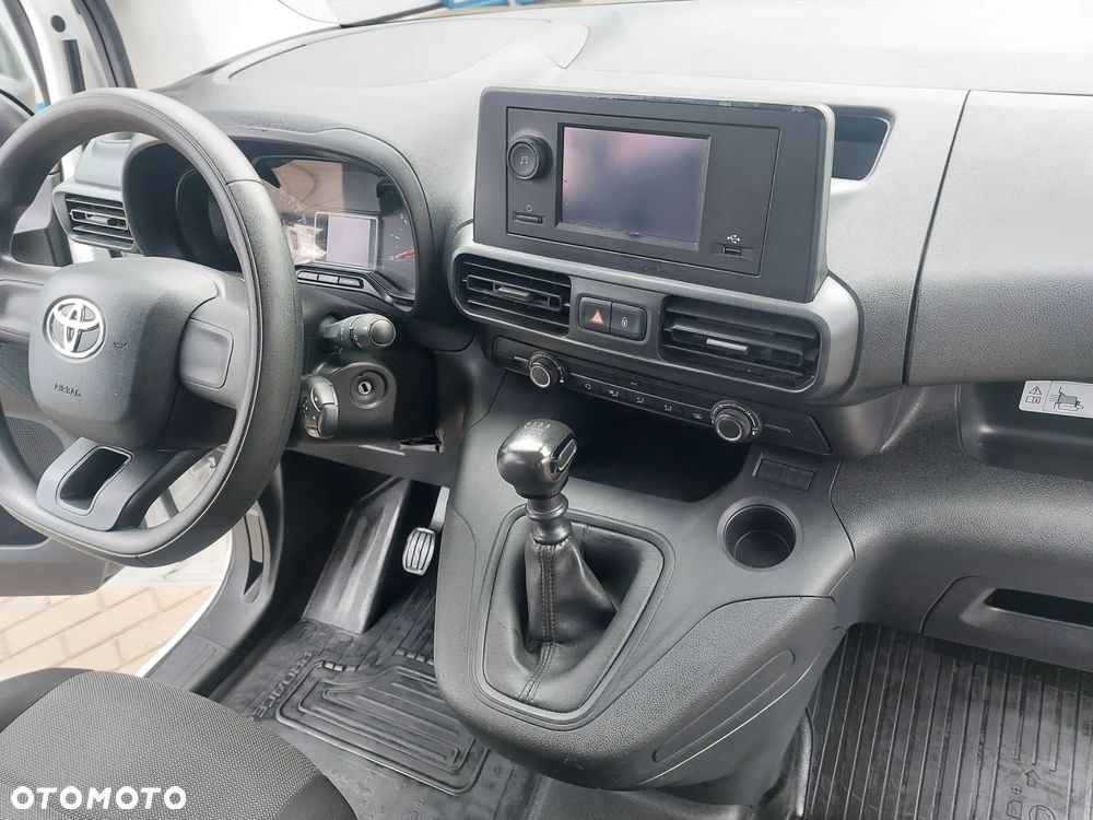 Toyota ProAce - 29