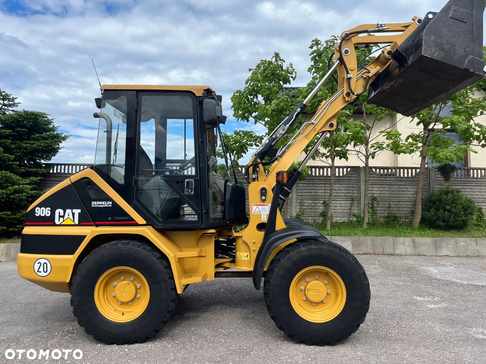 Caterpillar 906 - 2
